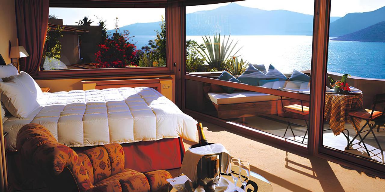 Mediterranean Terrace Room,1498789186:JPEG